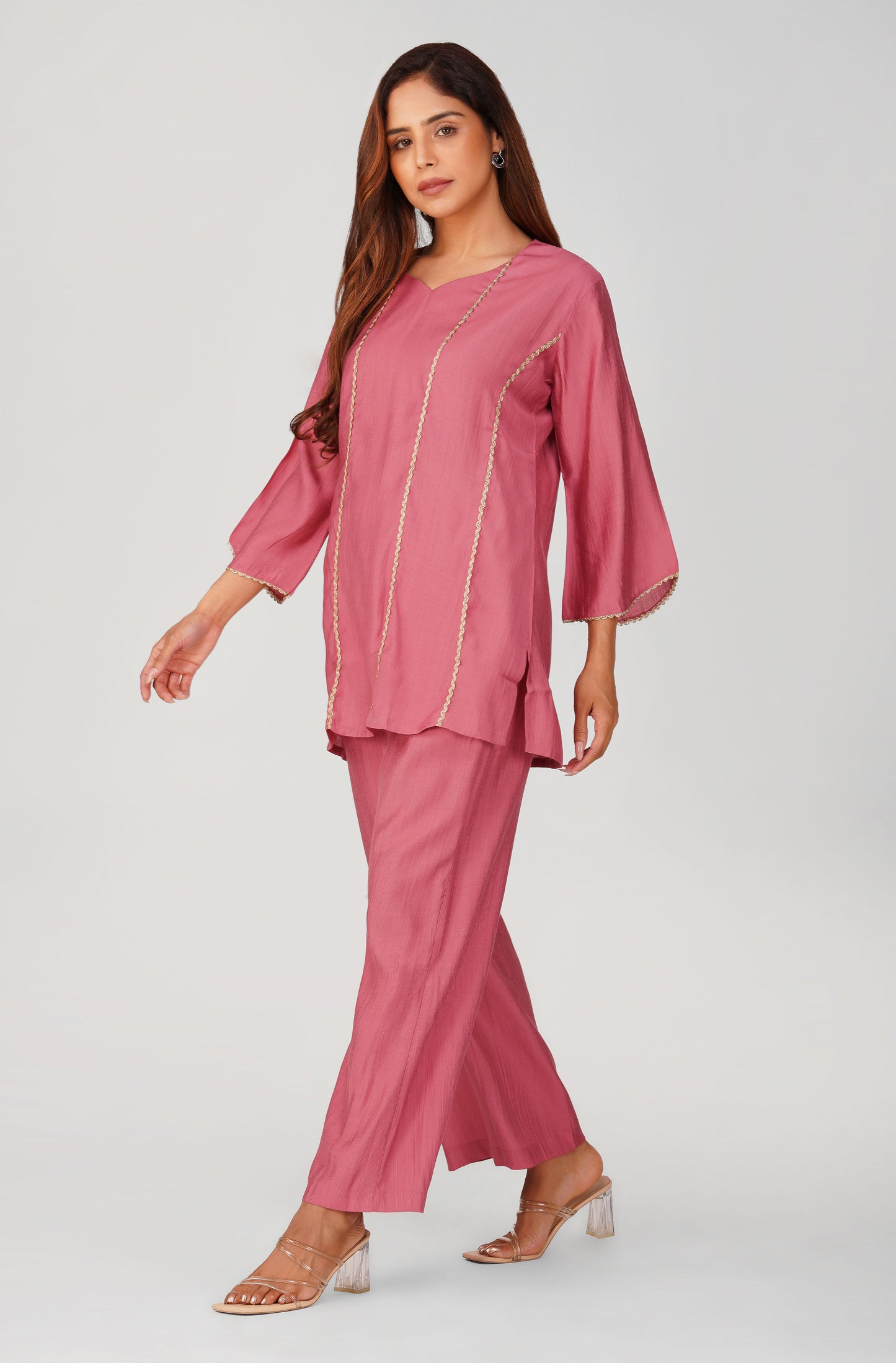 Cham Cham Co-ord Set – Onion Pink | Elegant V-Neck Short Kurta with Gold Threads – Bindigasm