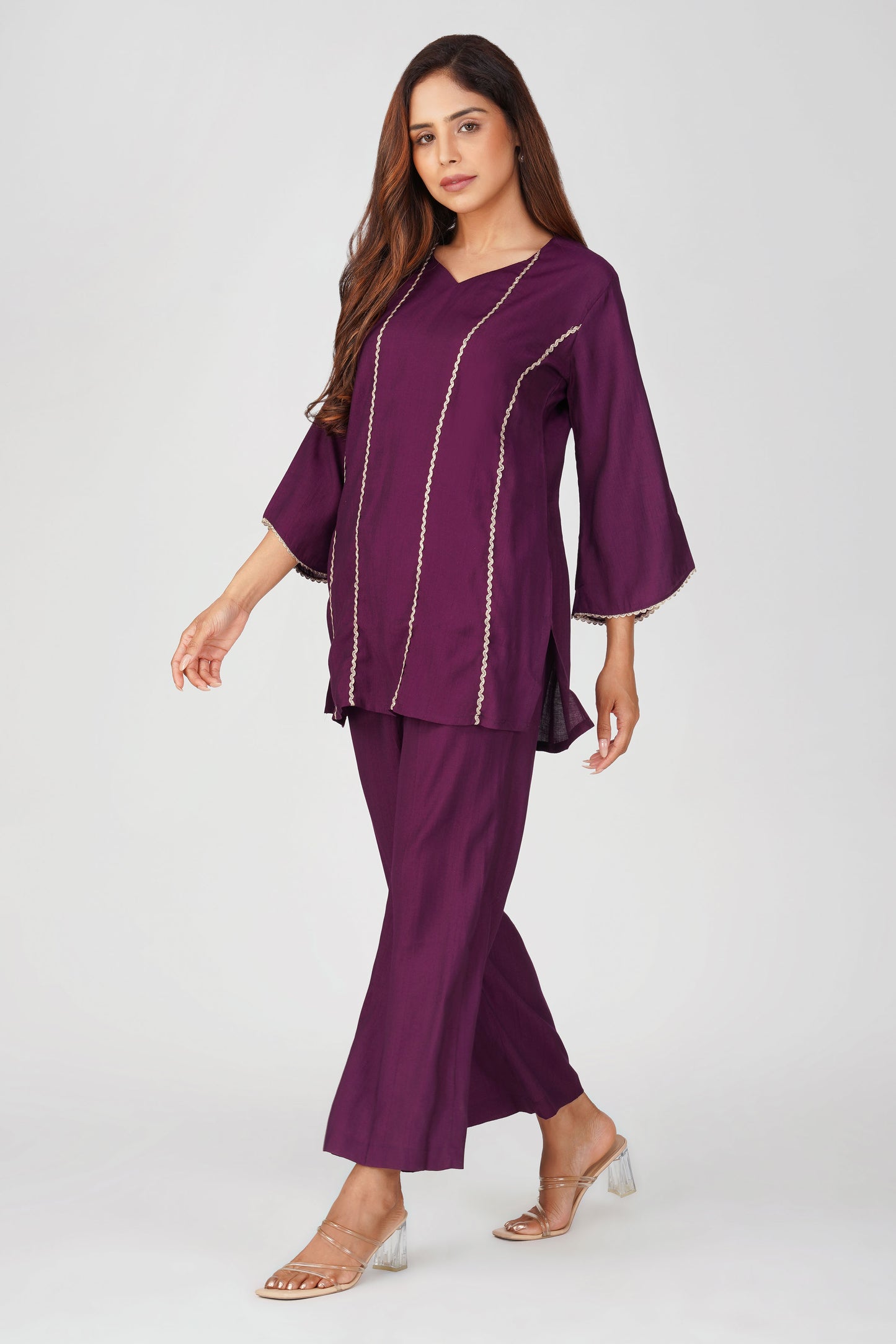 Cham Cham Co-ord Set – Purple | Elegant V-Neck Short Kurta with Gold Threads – Bindigasm