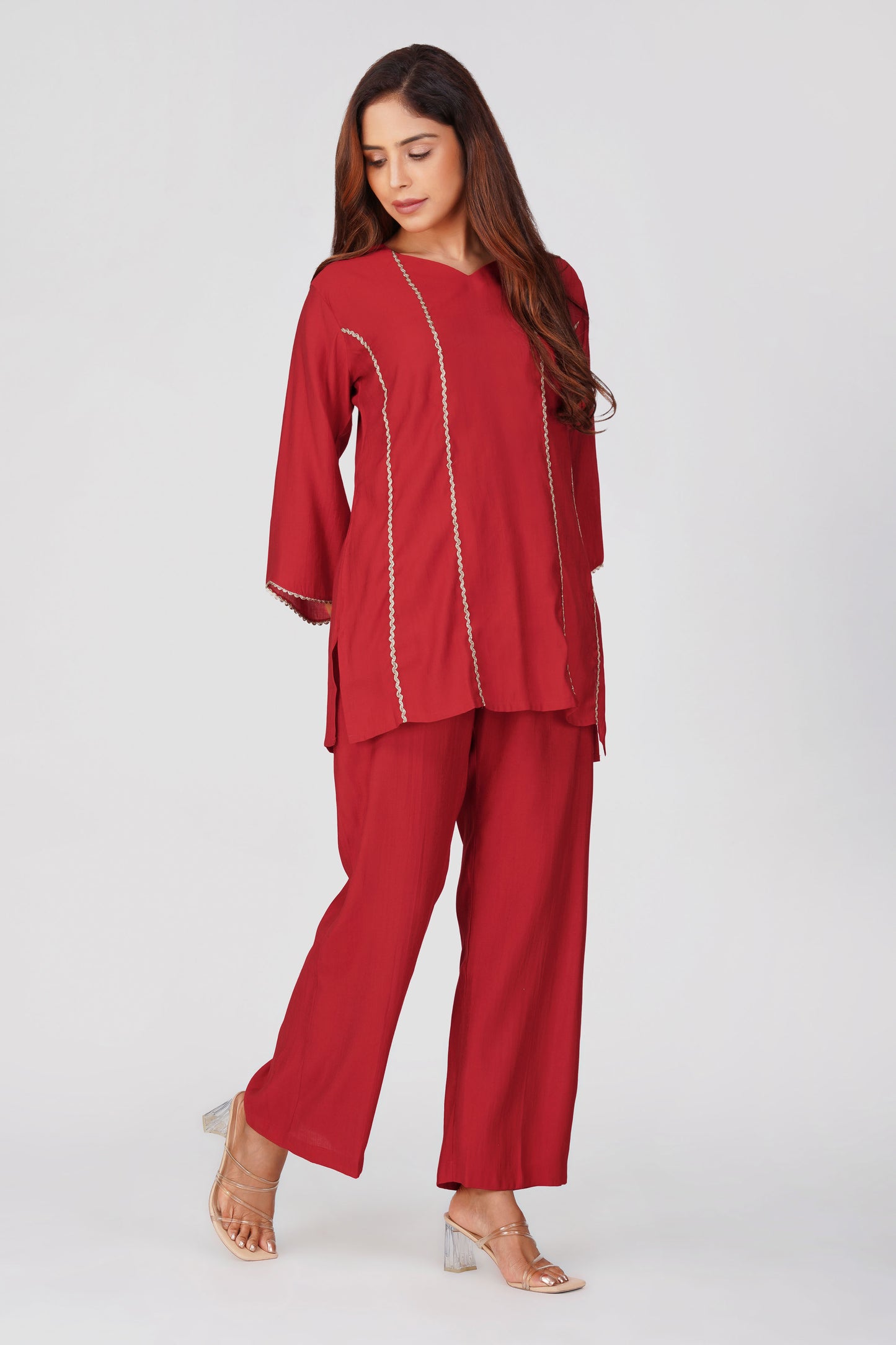 Cham Cham Co-ord Set – Red | Elegant V-Neck Short Kurta with Gold Threads – Bindigasm