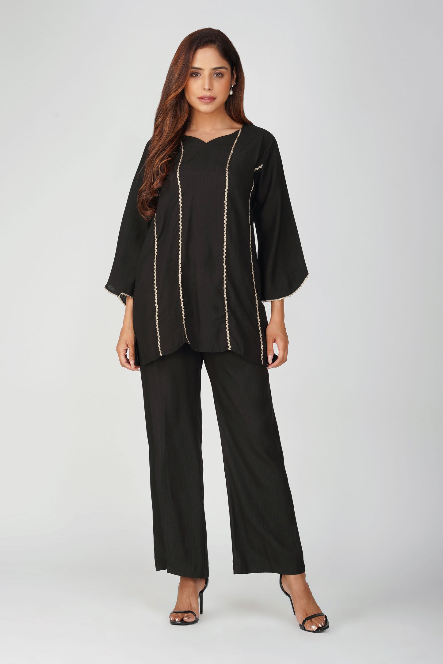 Cham Cham Co-ord Set – Black | Elegant V-Neck Kurta with Gold Thread Accents – Bindigasm