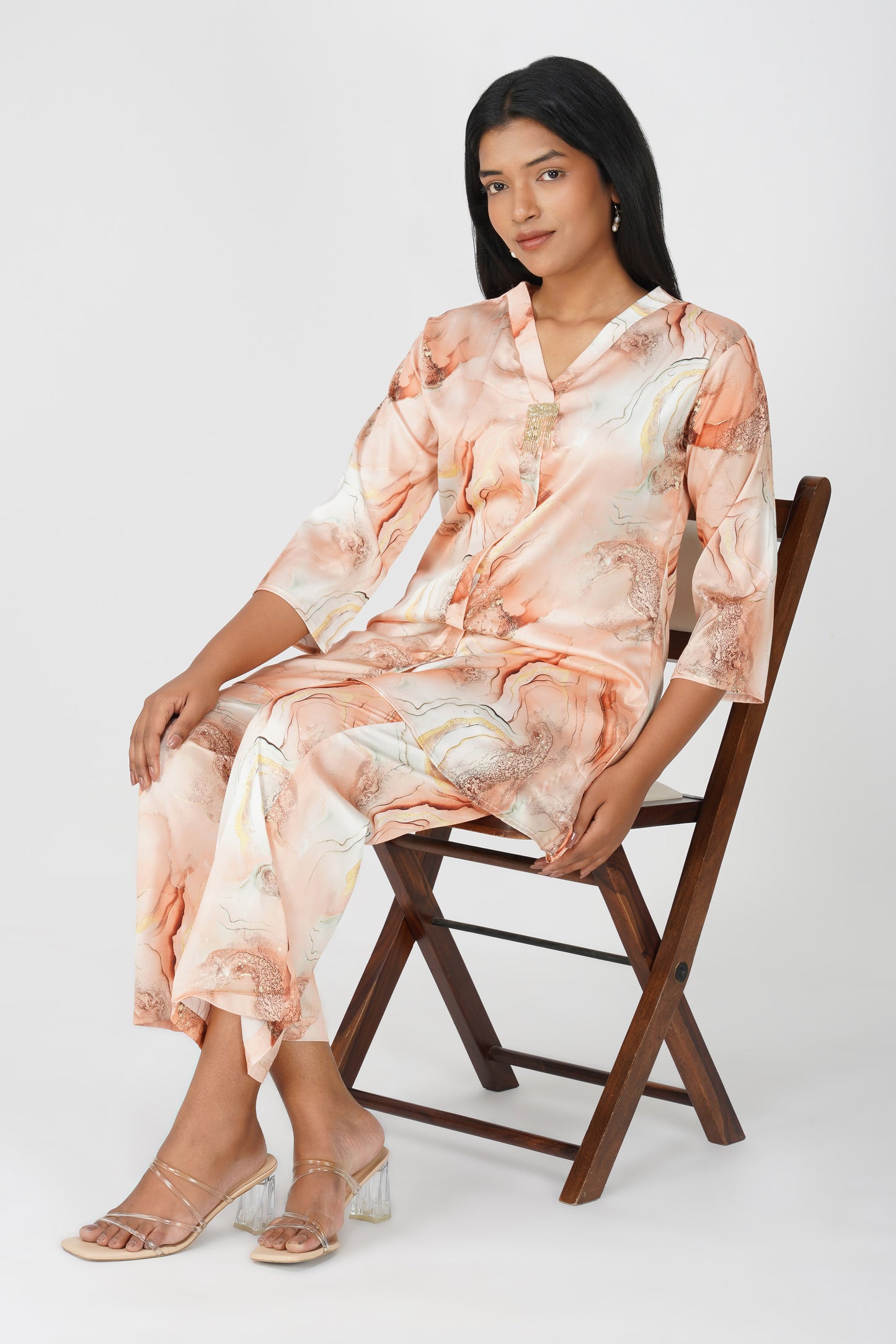Marbling Co-ord Set β Peach Marbling Print with Gold Highlights & Latkan Detail