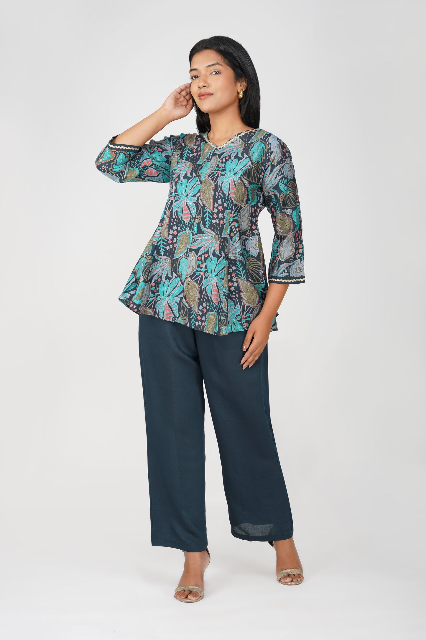 Kali Co-ord Set – Midnight Blue Tunic with Zari Lace & Flared Silk Pants