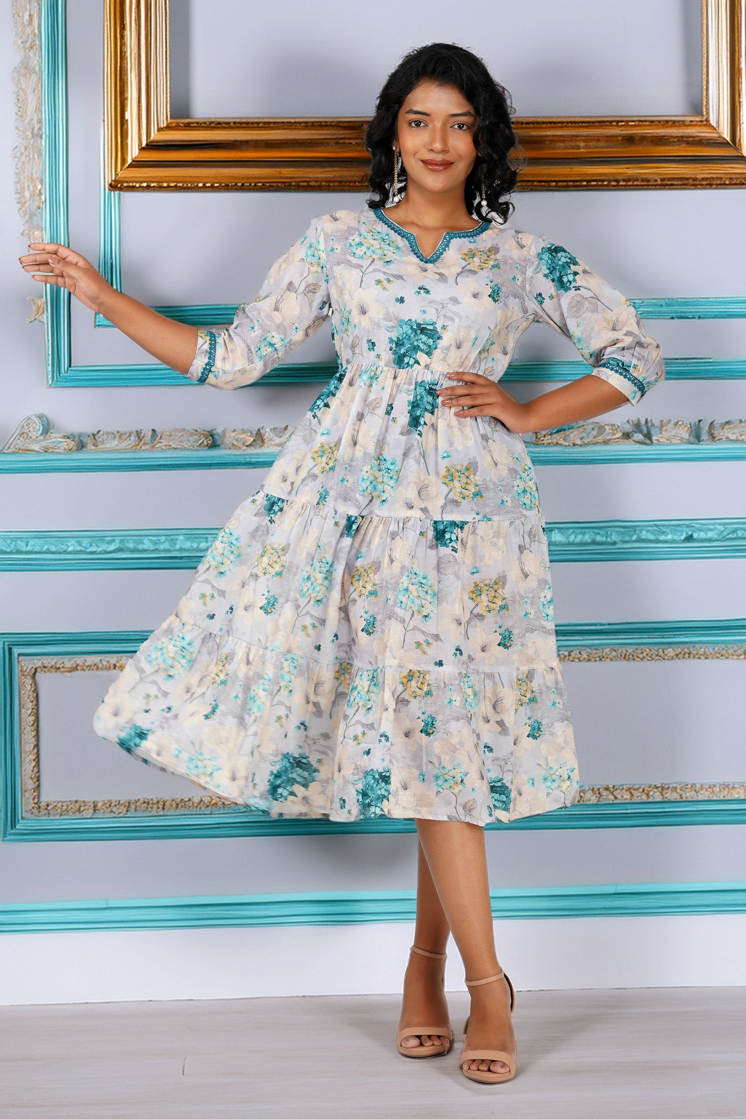 Midi dress