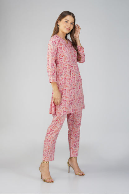 Kajal Pink Cotton Co-ord Set – Ditsy Print Kurta with Lace Detail & Pocketed Pants