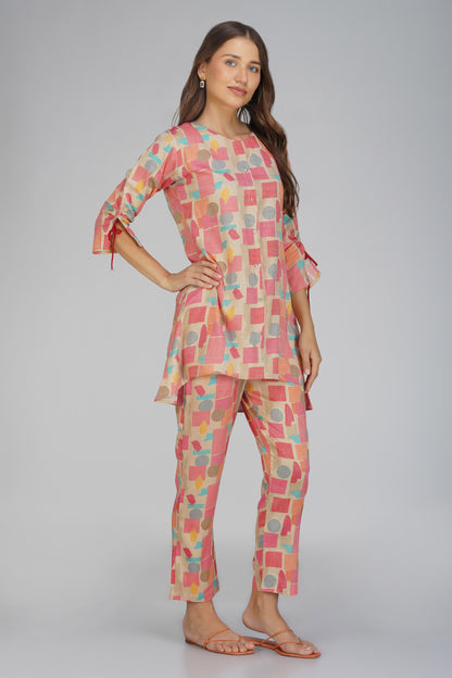 Peach Abstract Co-ord Set – Round Neck Tunic with Printed Straight Pants