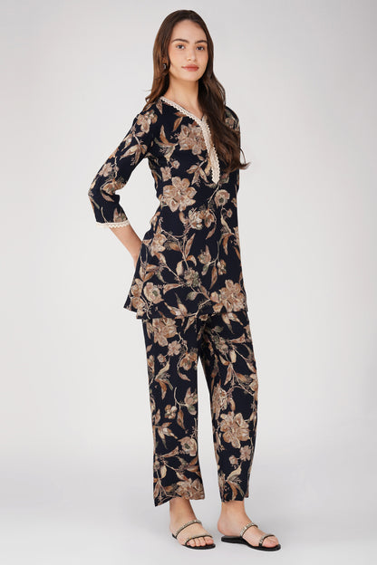 Black Foliage Co-ord Set – Leaf Print Tunic with Matching Palazzos