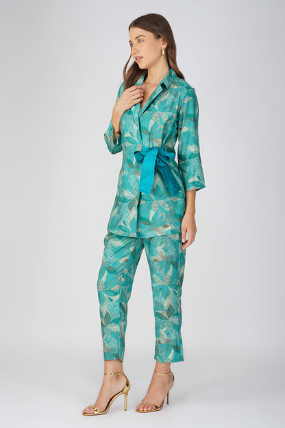 Akira Jacket Co-ord Set – Turquoise Chanderi with Floral Brooch & Silk Belt