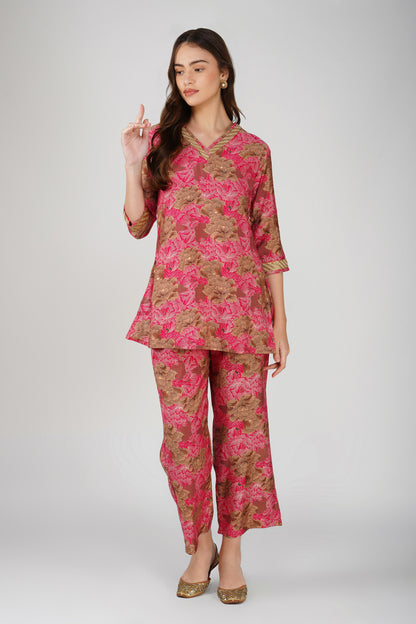 Kiara Co-ord Set – Rani Pink Floral Kurta with Sequin Jute Lace & Matching Palazzos (2-Piece Set)