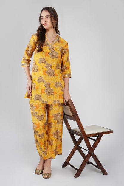 Kiara Co-ord Set – Yellow Floral Kurta with Sequin Jute Lace & Matching Palazzos (2-Piece Set)