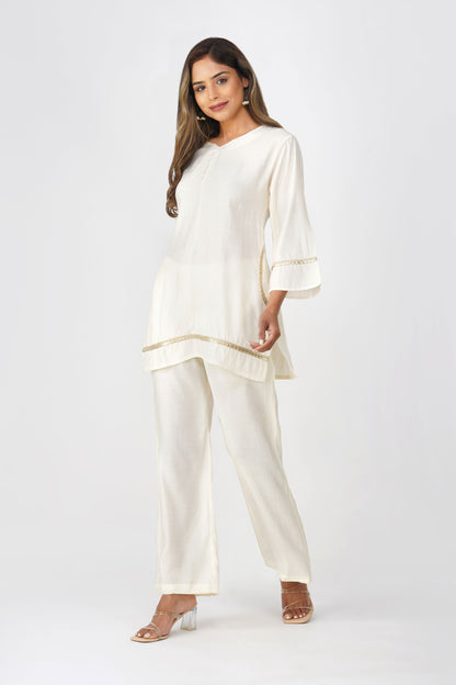 Taara Stripes Gold Lace Coord Set – White