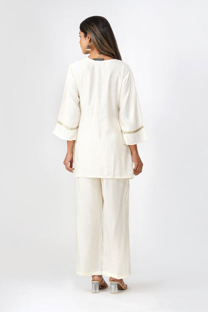 Taara Stripes Gold Lace Coord Set – White