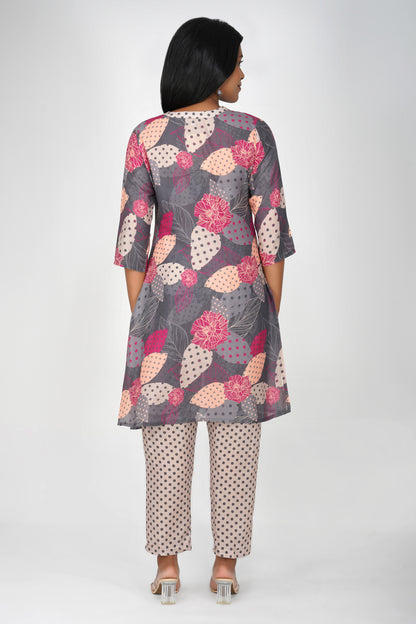 Grey Illustration Kurta Co-ord Set & Polka Dot Pants