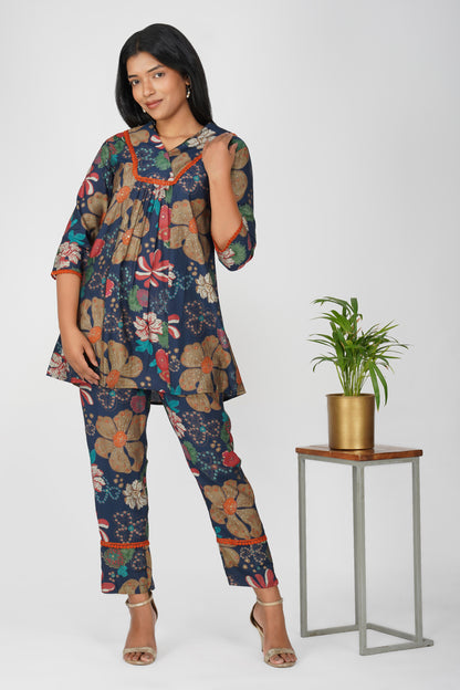 Sia Navy Floral Illustration Co-ord Set – Flared Kurta & Printed Palazzo Pants