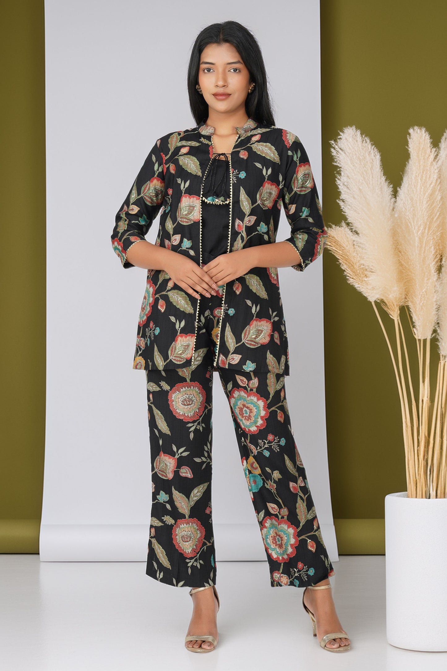 Maahi Festive Floral Print Jacket with Pants Set of 3 Co-ord